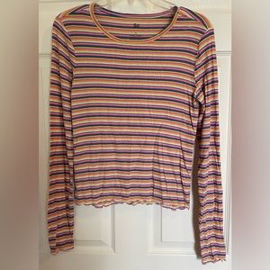 Juniors longs sleeve top